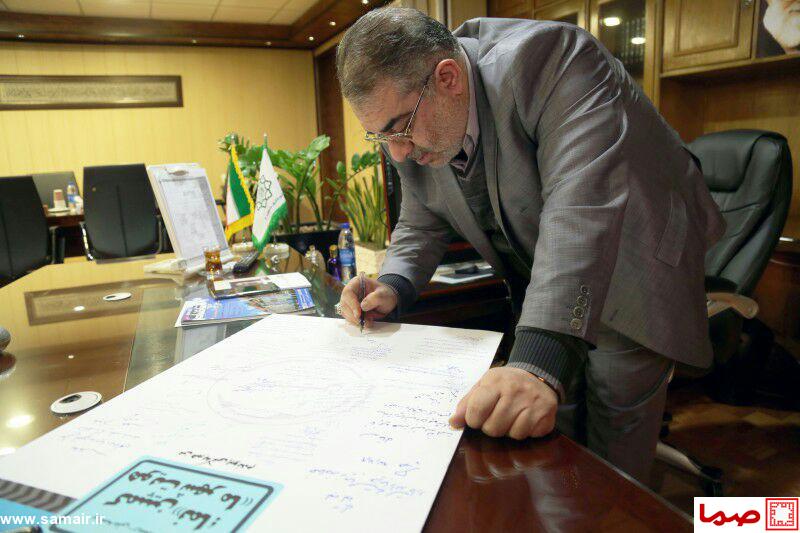 شهردار منطقه 6 تهران به کمپین «نما، هویت شهر ما» پیوست+عکس
