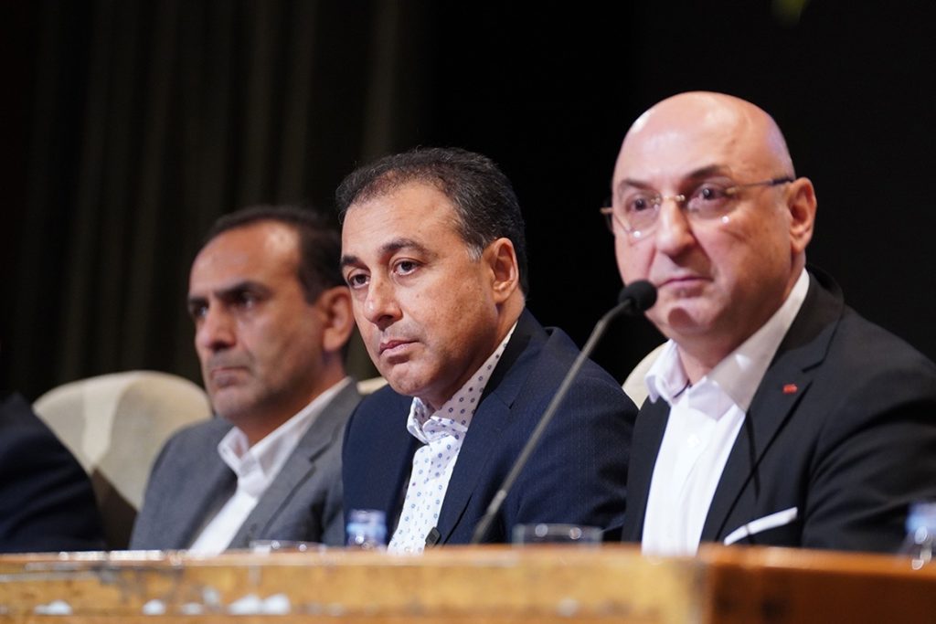 مسعود ارونقی متخصص حقوقی سازندگان - رضا احدیان بنیان گذار گروه مهندسی آلتون - علی تبار مدیر عامل گروه ایمن سازه