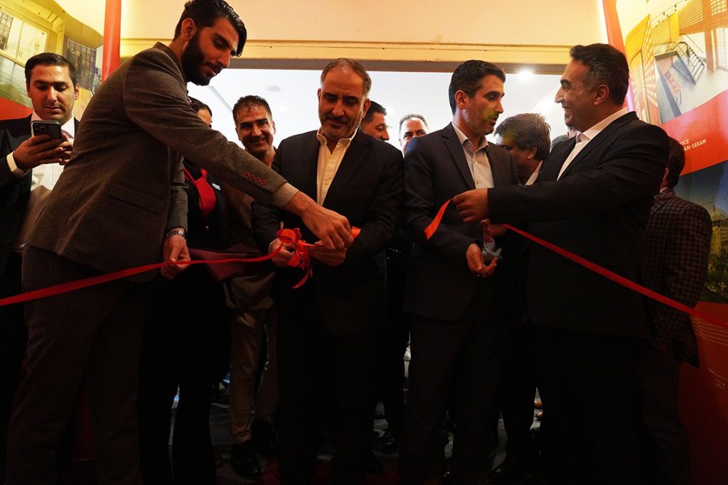 افتتاح نمایشگاه جانبی چهاردهمین اجلاس سازندگان و طراحان برای پنجمین سال در منطقه یک تهران