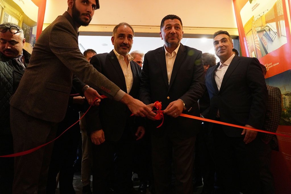 افتتاح نمایشگاه جانبی چهاردهمین اجلاس سازندگان و طراحان برای پنجمین سال در منطقه یک تهران