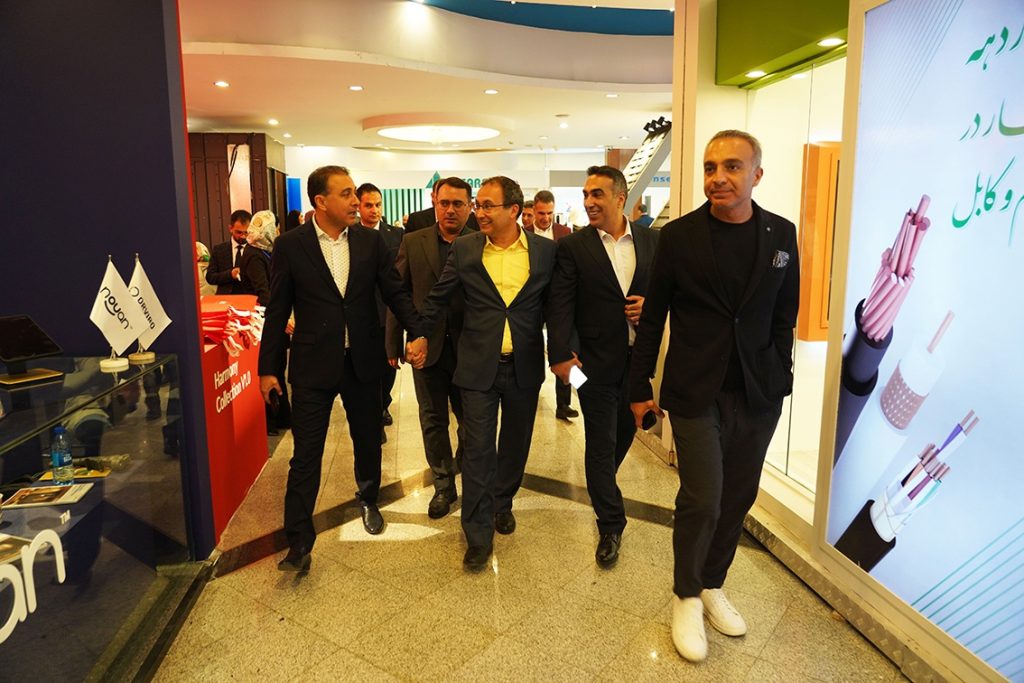 نمایشگاه جانبی اجلاس سازندگان و طراحان