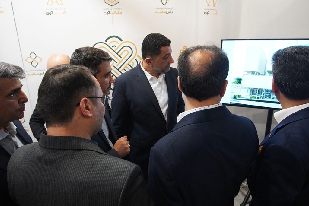 نمایشگاه جانبی اجلاس سازندگان و طراحان