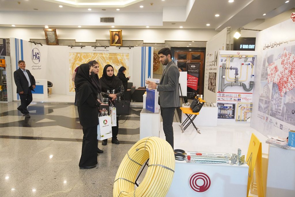 نمایشگاه جانبی اجلاس سازندگان و طراحان